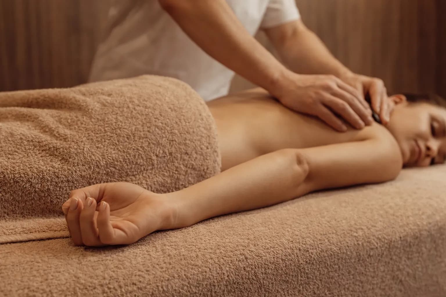 Massages Phyt's — Taraya Institut